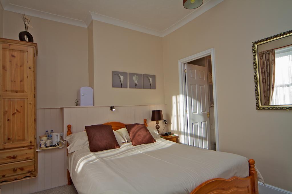 Cornubia Guest House Weymouth Zimmer foto